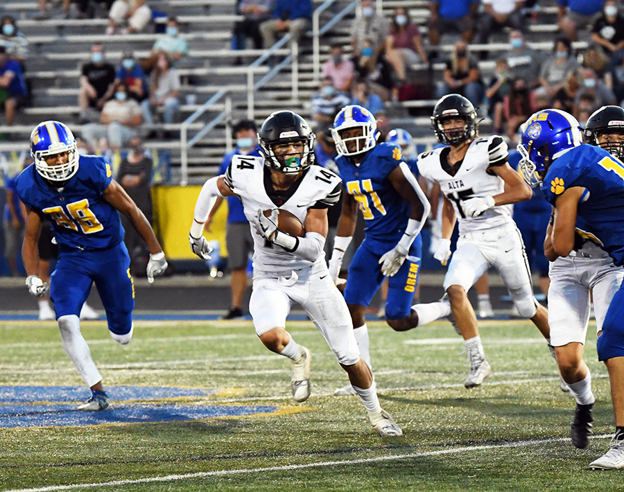 The offense takes charge against Orem in last weeks game.