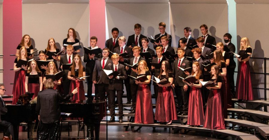 Madrigals perform at this years fall concert. 