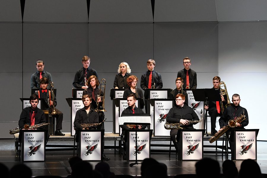 Band and Orchestra Performing Groups Earned Awards at Spring Competitions